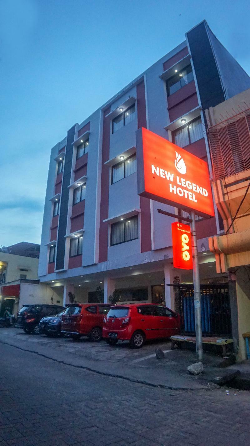 New Legend Hotel Makassar Eksteriør bilde