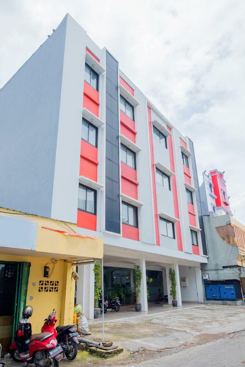 New Legend Hotel Makassar Eksteriør bilde